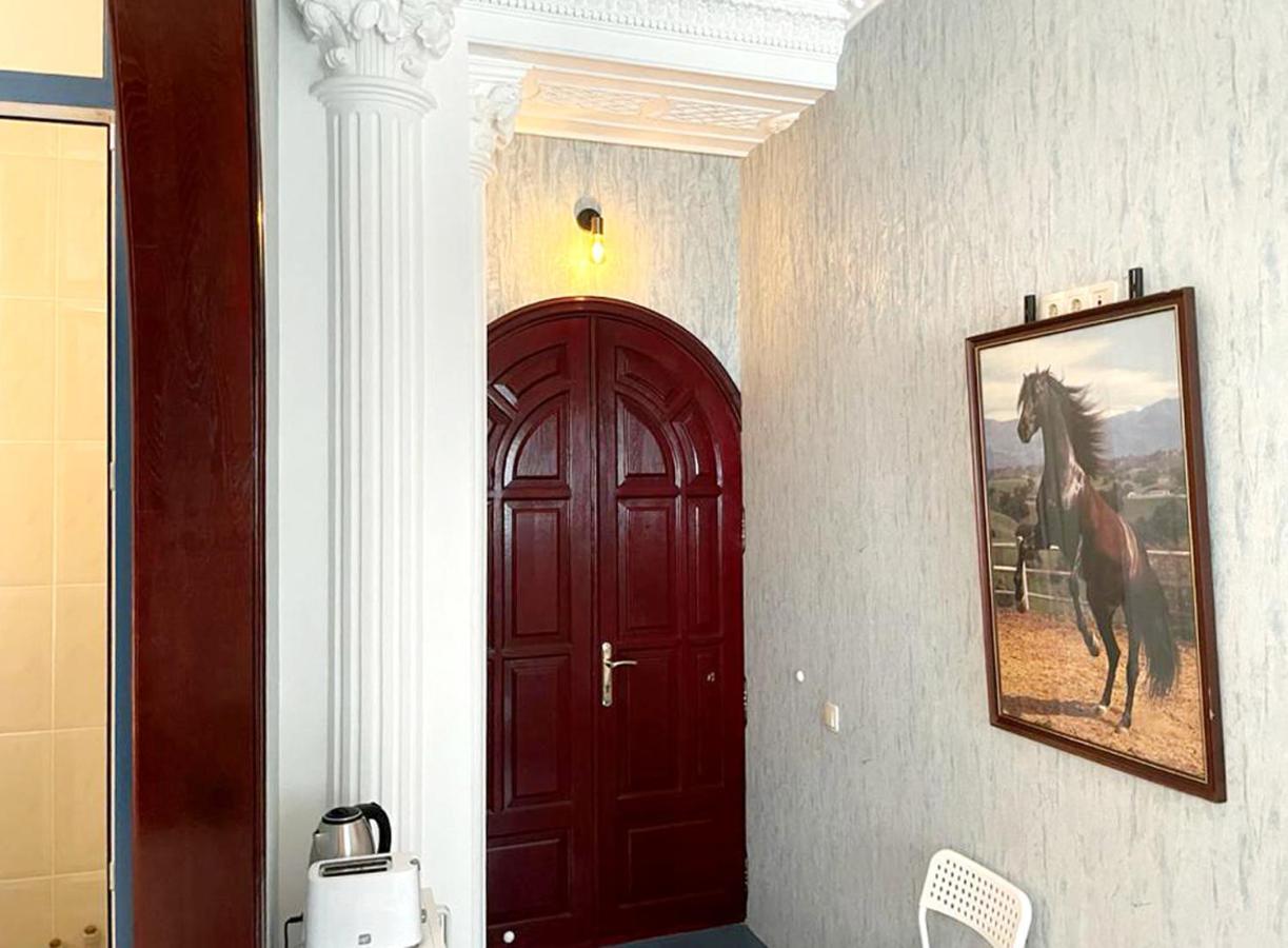 Kiev Central Boutique Hotel Екстериор снимка